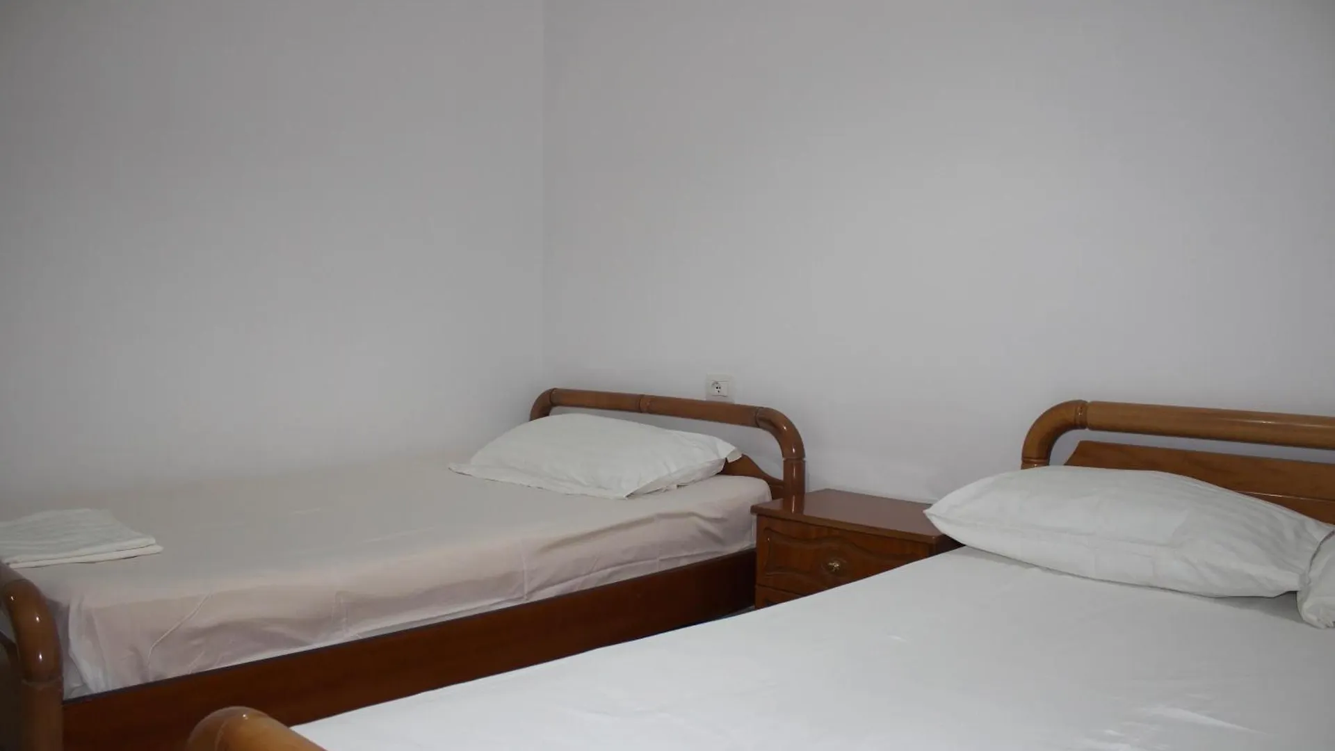 Villa Luiza Sarande Albania